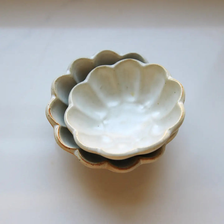 Fodory - Flower Petal Pinch Bowl