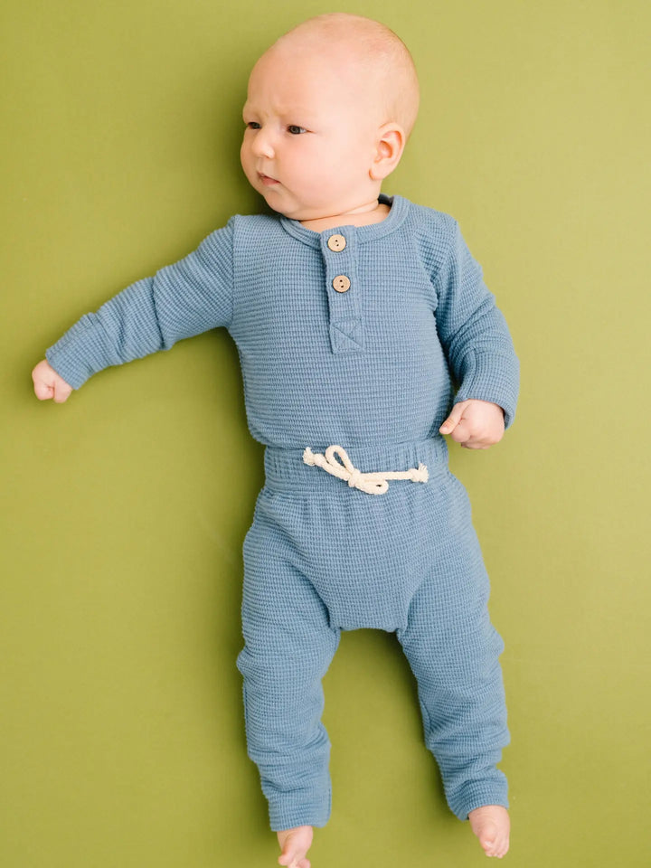 Little One Shop – Cozy Waffle Set in Dusty Blue