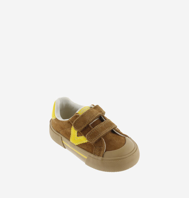 Victoria – Tribu Wide Fit Split Leather & Contrast Kids Sneakers in Brown / Yellow