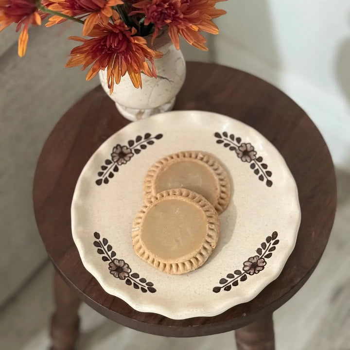 Villa Lua - Hand Painted Dessert Plate