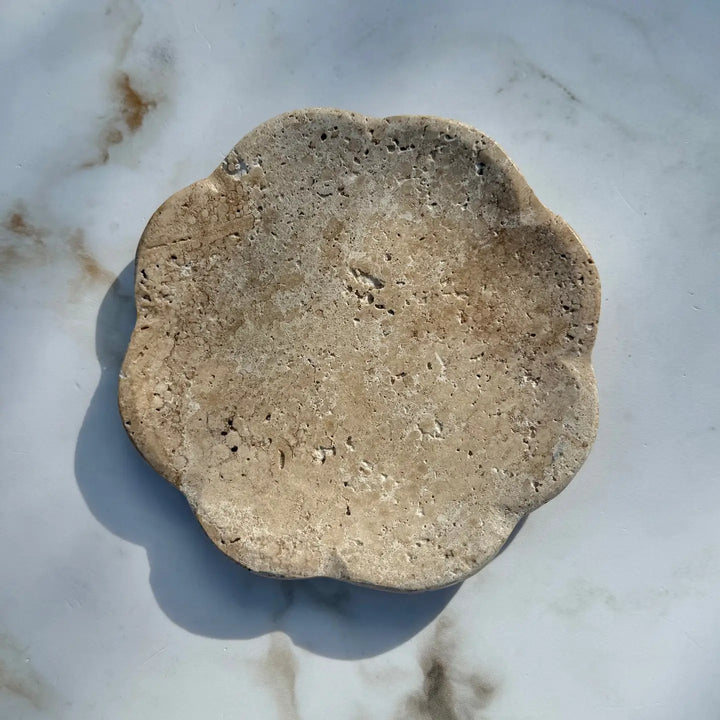 Villa Lua - Belle Travertine Tray in Beige