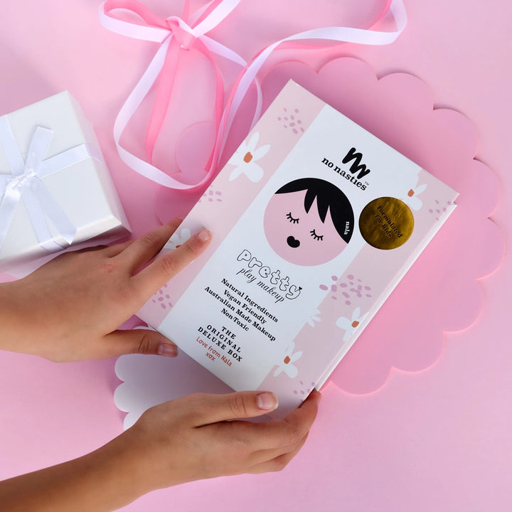 No Nasties –  Natural Pressed Powder Pink Makeup Palette