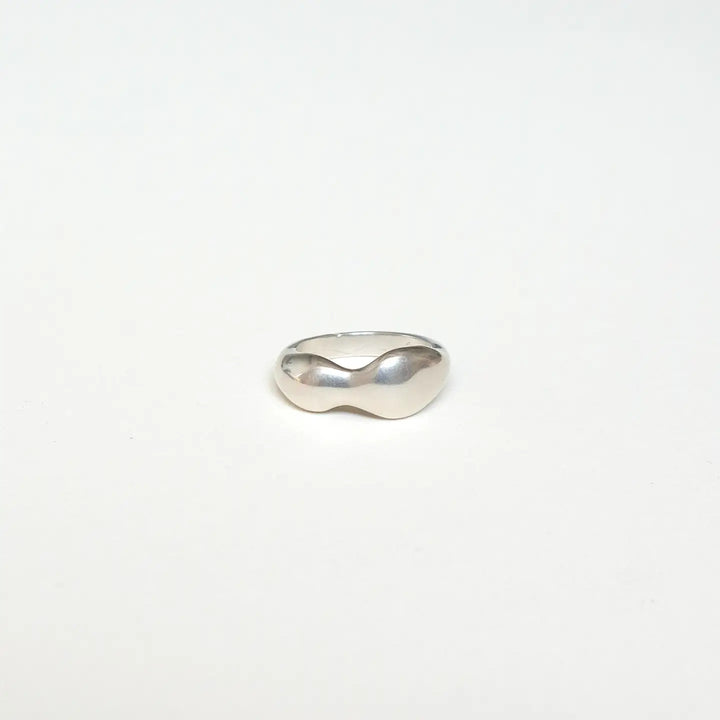 Sarah Safavi Jewelry – Flow Ring in Sterling Silver