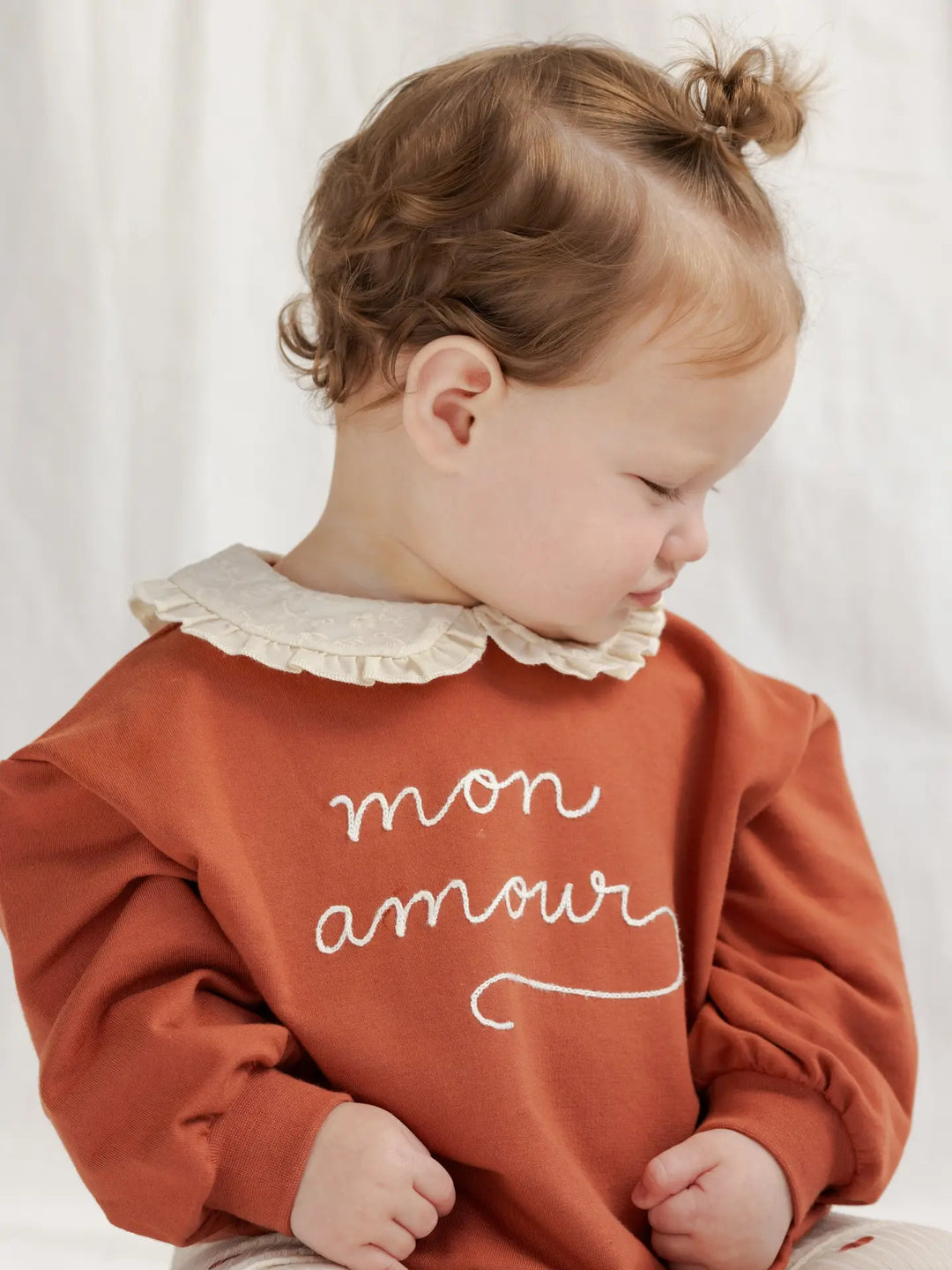 Quincy Mae – Collared Sweatshirt in Mon Amour