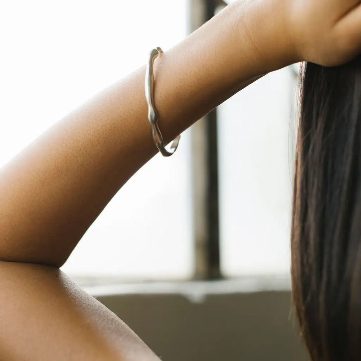 Sarah Safavi Jewelry – Flow Cuff Bracelet in Sterling Silver