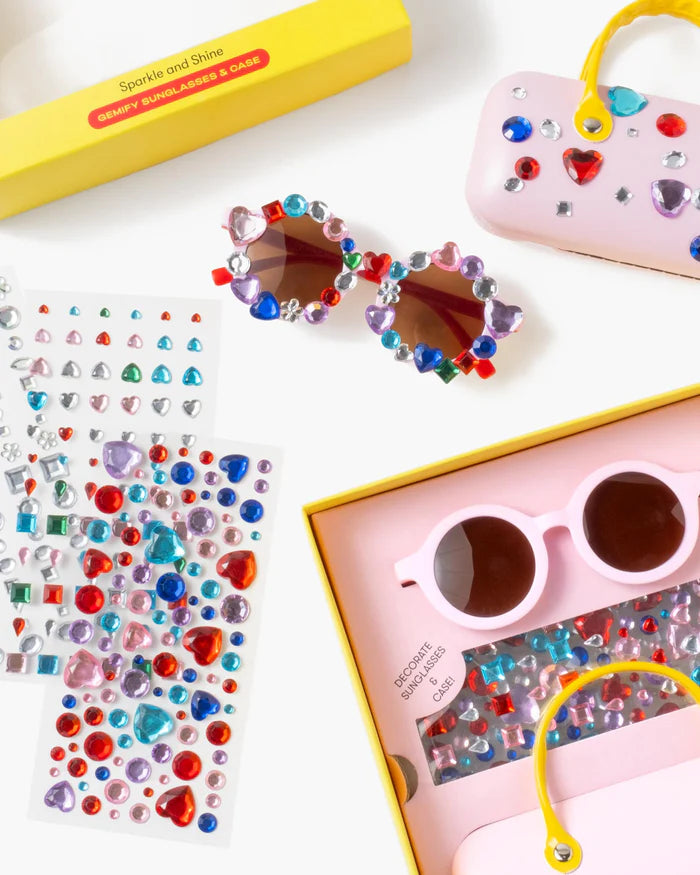 Super Smalls – Sparkle and Shine DIY Gemify Sunglasses & Case