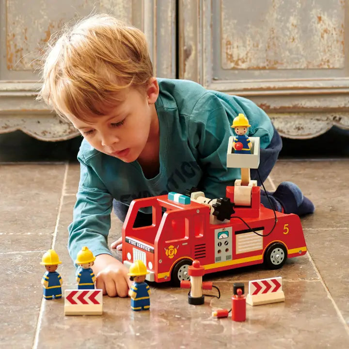 Tender Leaf Toys – Wooden Fire Engine