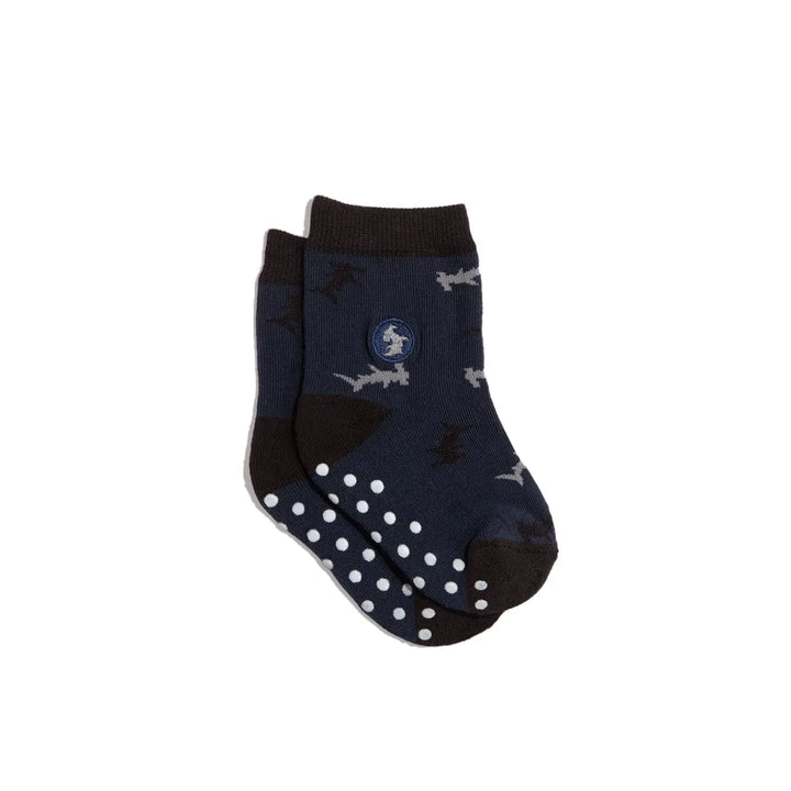 Conscious Step – Kids Socks That Protect Sharks