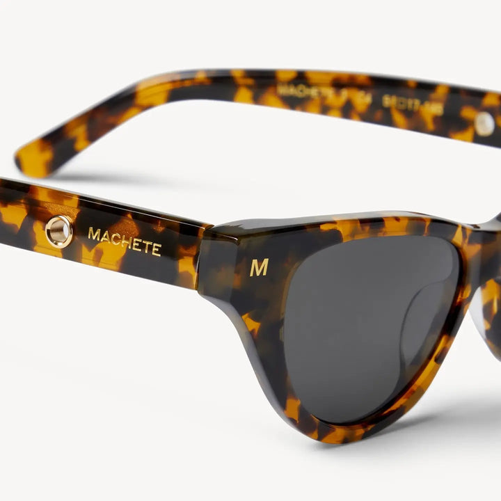 Machete - Suzy Sunglasses