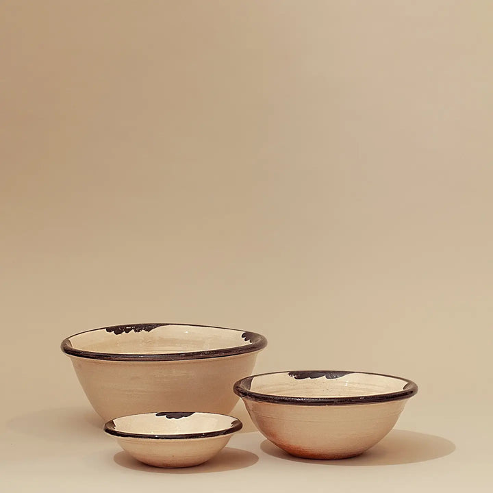 Eturel Madrid - Granaino Ceramic Bowl in Black
