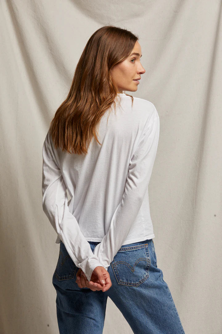 Perfect White Tee - Axel Long Sleeve in White