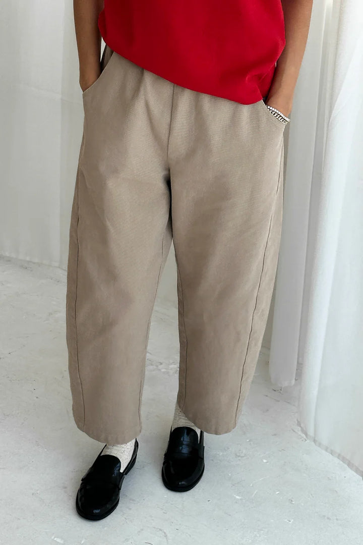 Le Bon Shoppe - Arc Pants in Taupe
