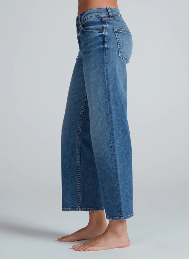 ASKK NY – Mid Rise Crop Wide Leg in Clean Venice