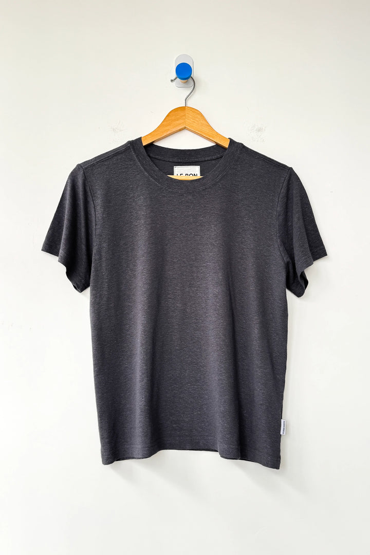 Le Bon Shoppe - Bo Linen Blend Tee in Charcoal