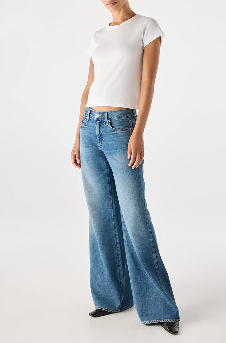 AMO Denim – Regina in Ethereal