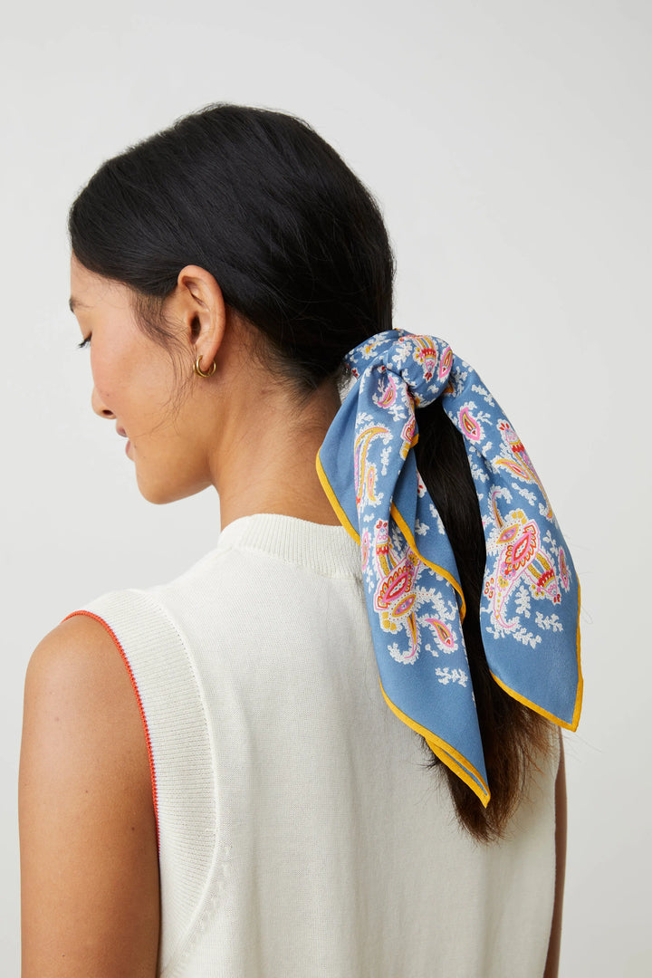 Moismont – Scarf Colibri No. 763 in Indigo