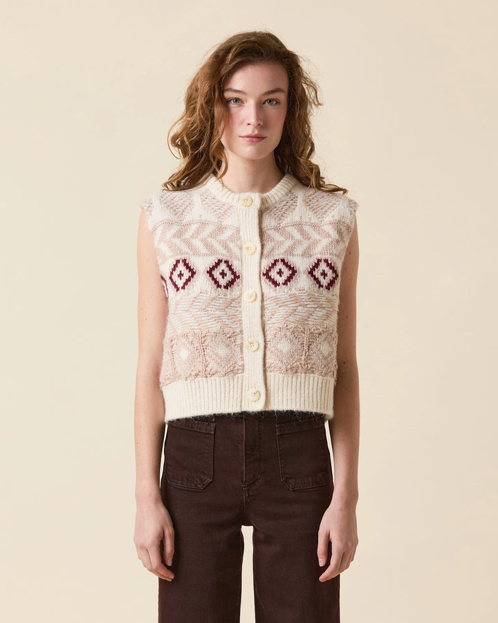 Le Jean – Fair Isle Vest in Camel / Cream