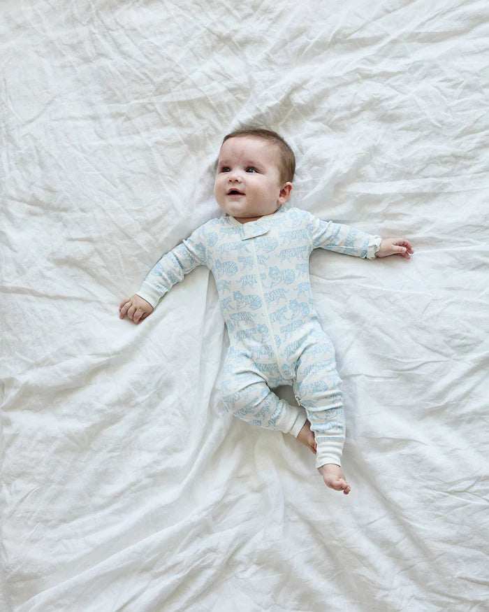 Lewis – Zip Sleeper in Tiger Sky