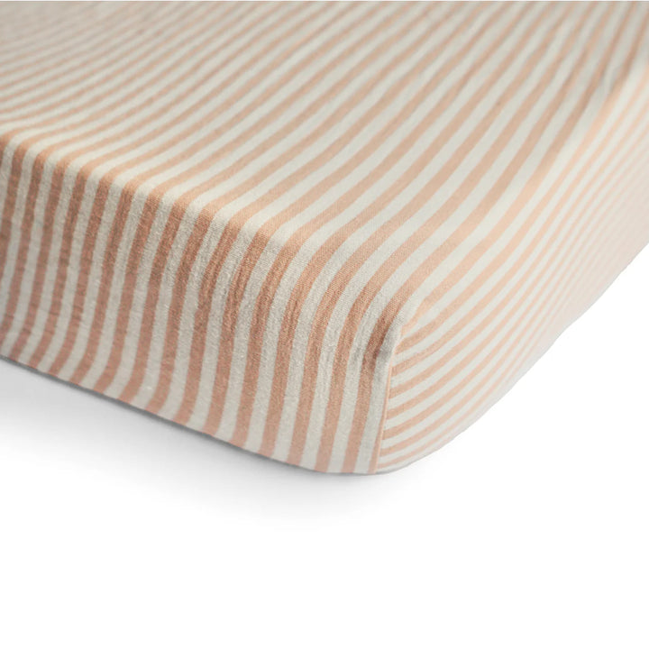 Mushie - Extra Soft Muslin Crib Sheet in Natural Stripe