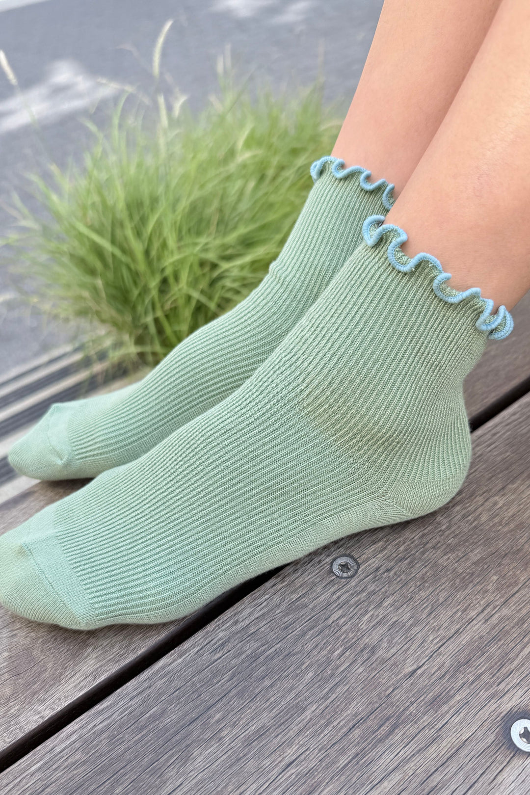 Le Bon Shoppe - Petite Ruffled Hugger Crew Sock in Seaglass & Powder Blue
