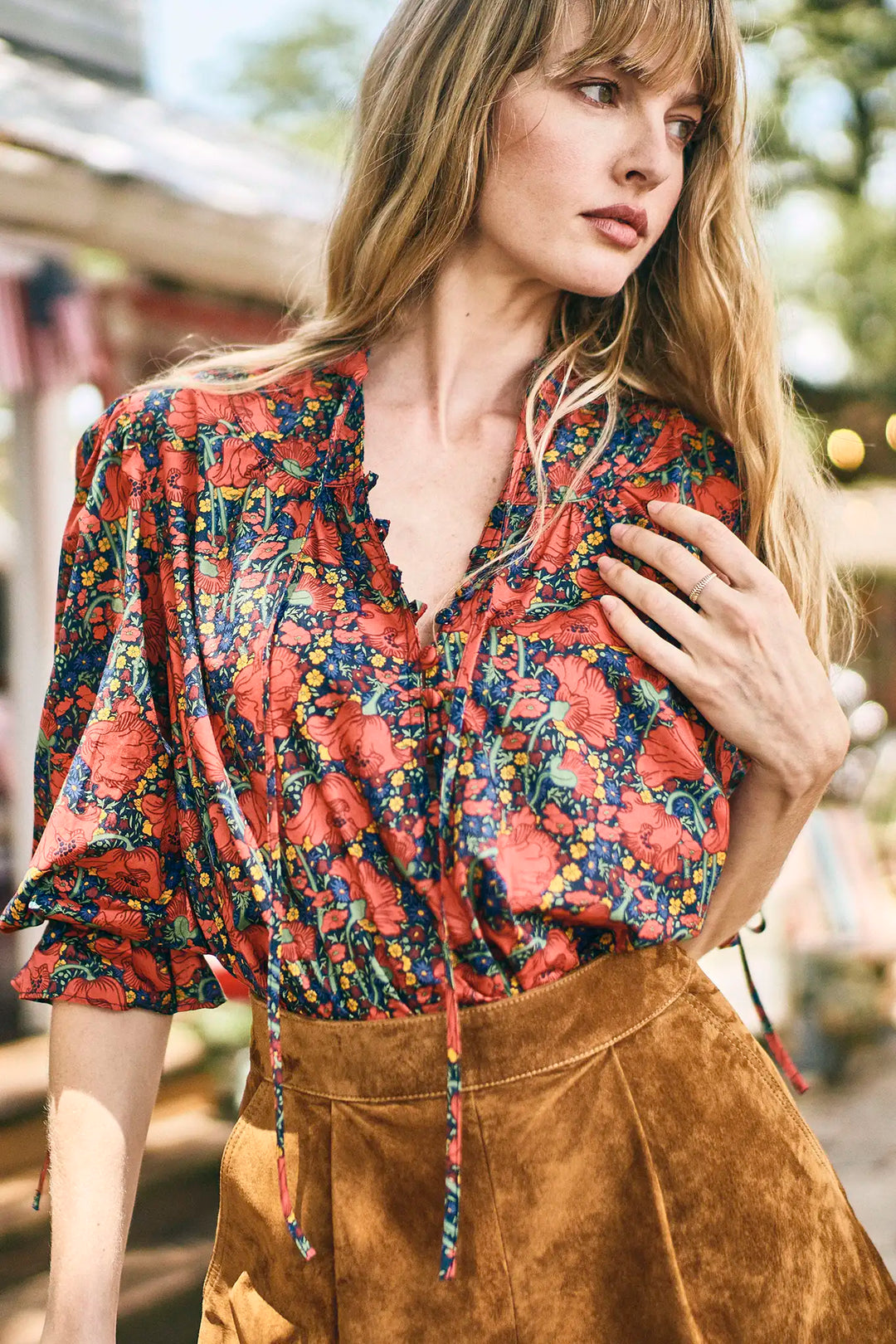 Hunter Bell – Rory Top in Clementina Daisy