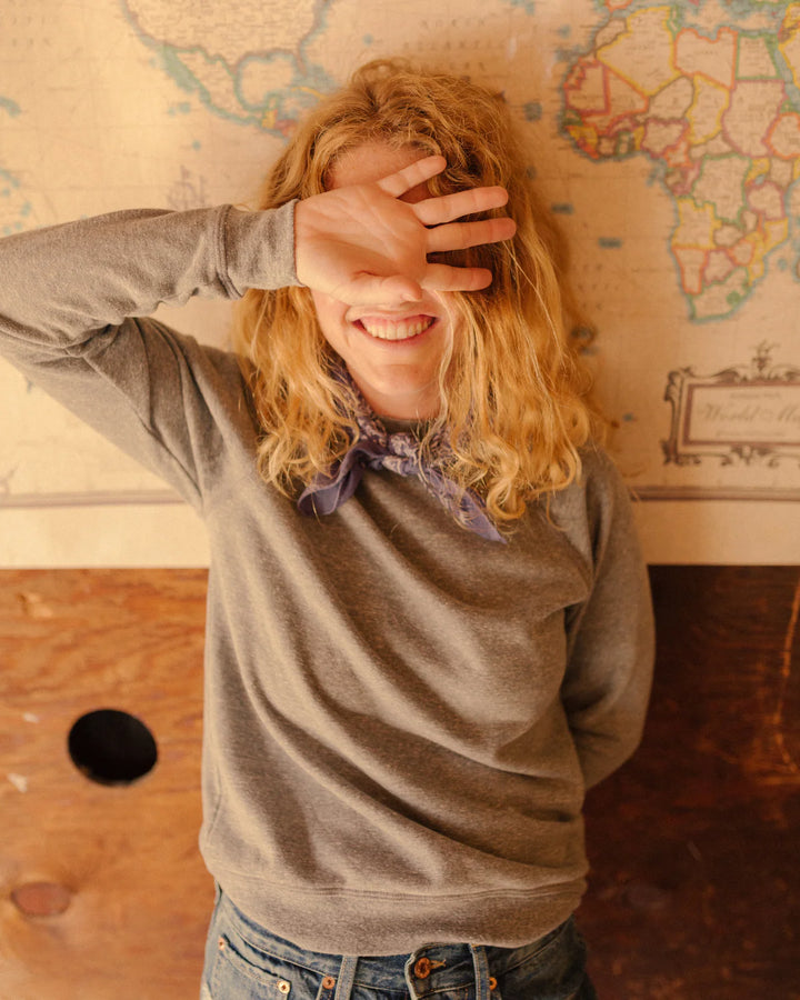 Hey Gang – The Sweatshirt in P.E Grey