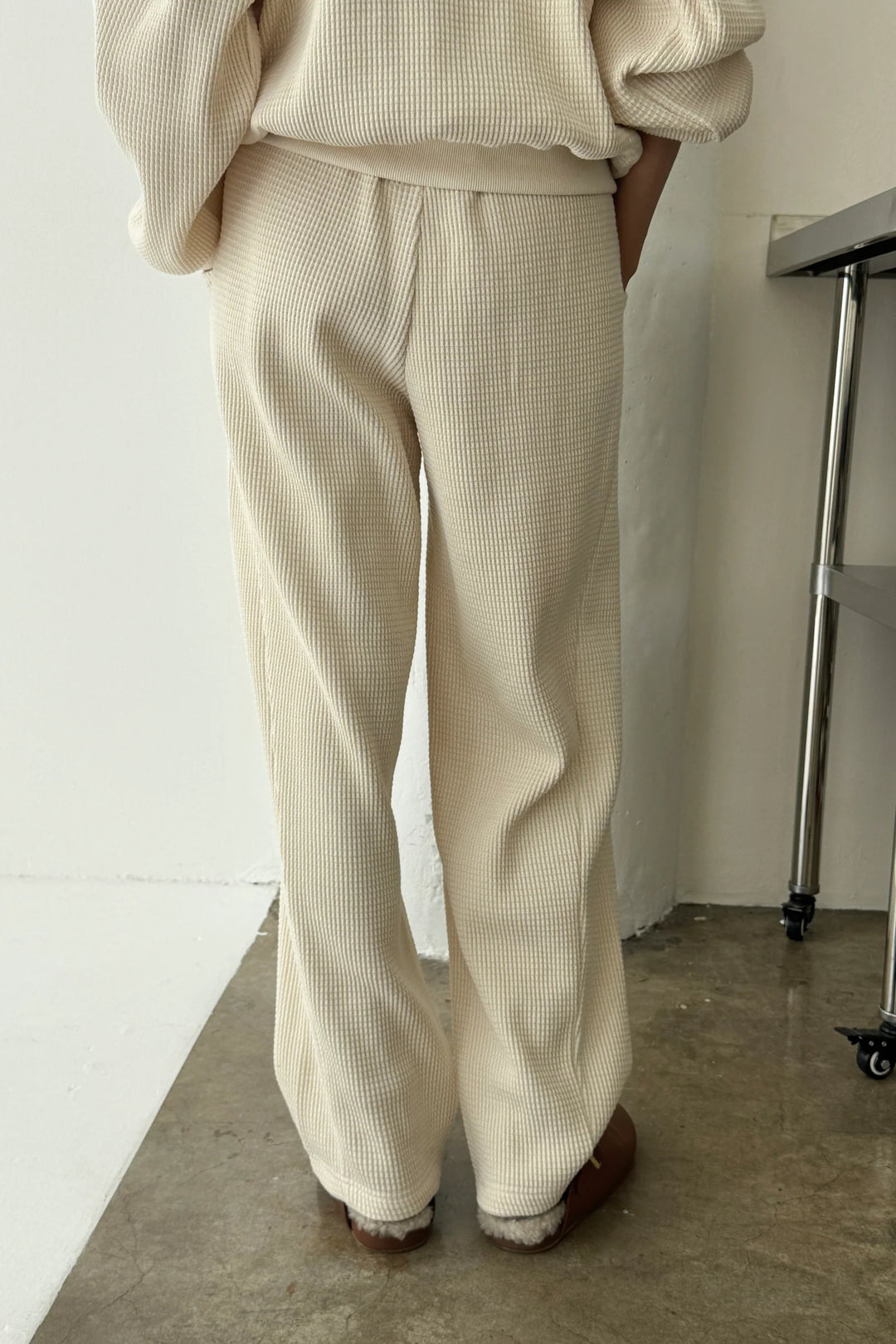 Le Bon Shoppe - Waffle Lo Pants in Naturel
