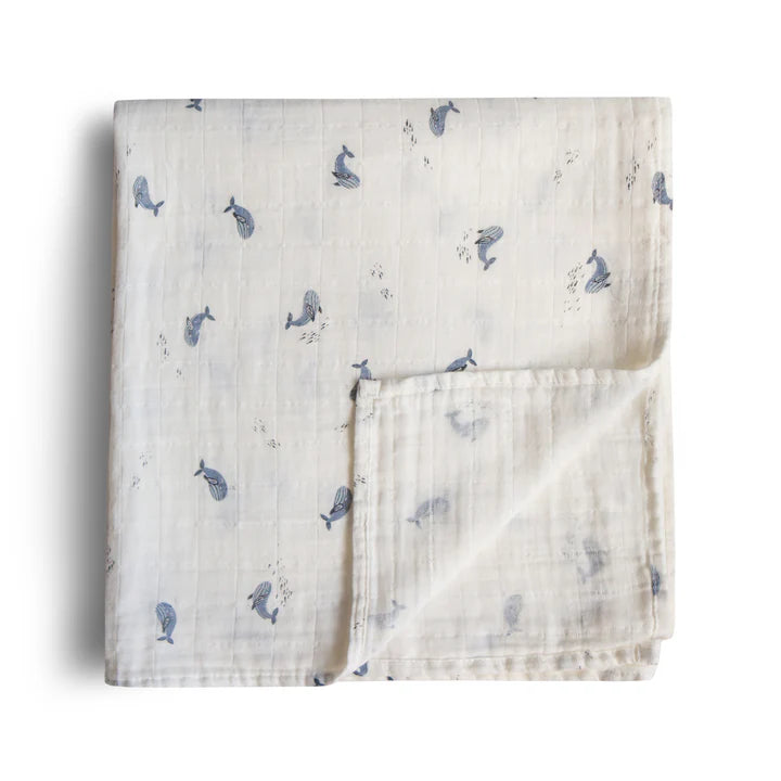 Mushie – Organic Cotton Muslin Swaddle Blanket in Whales