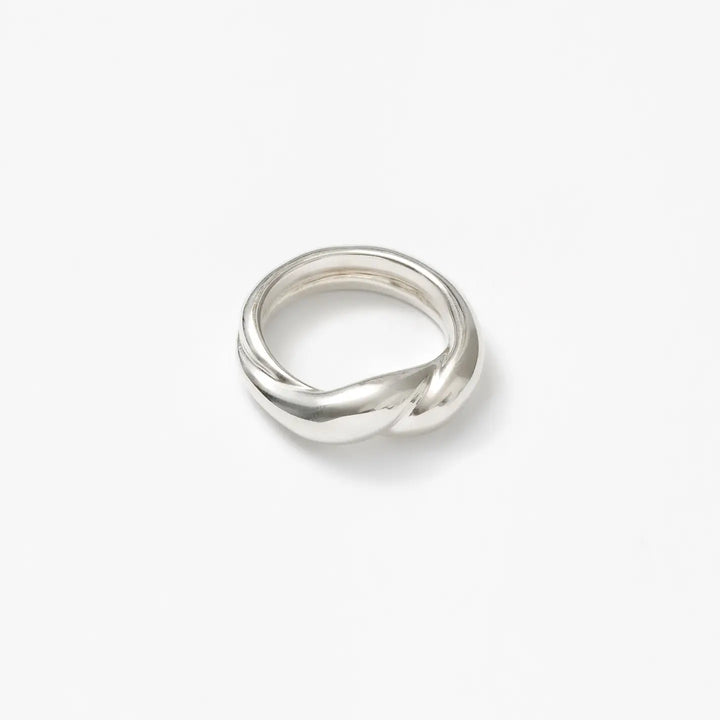 Wolf Circus Jewelry – Knot Ring in Silver