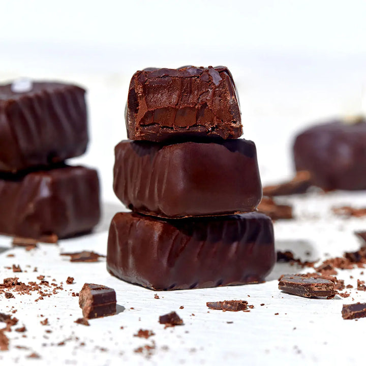 Fine & Raw - 8 Piece Holiday Mixed Truffle Box