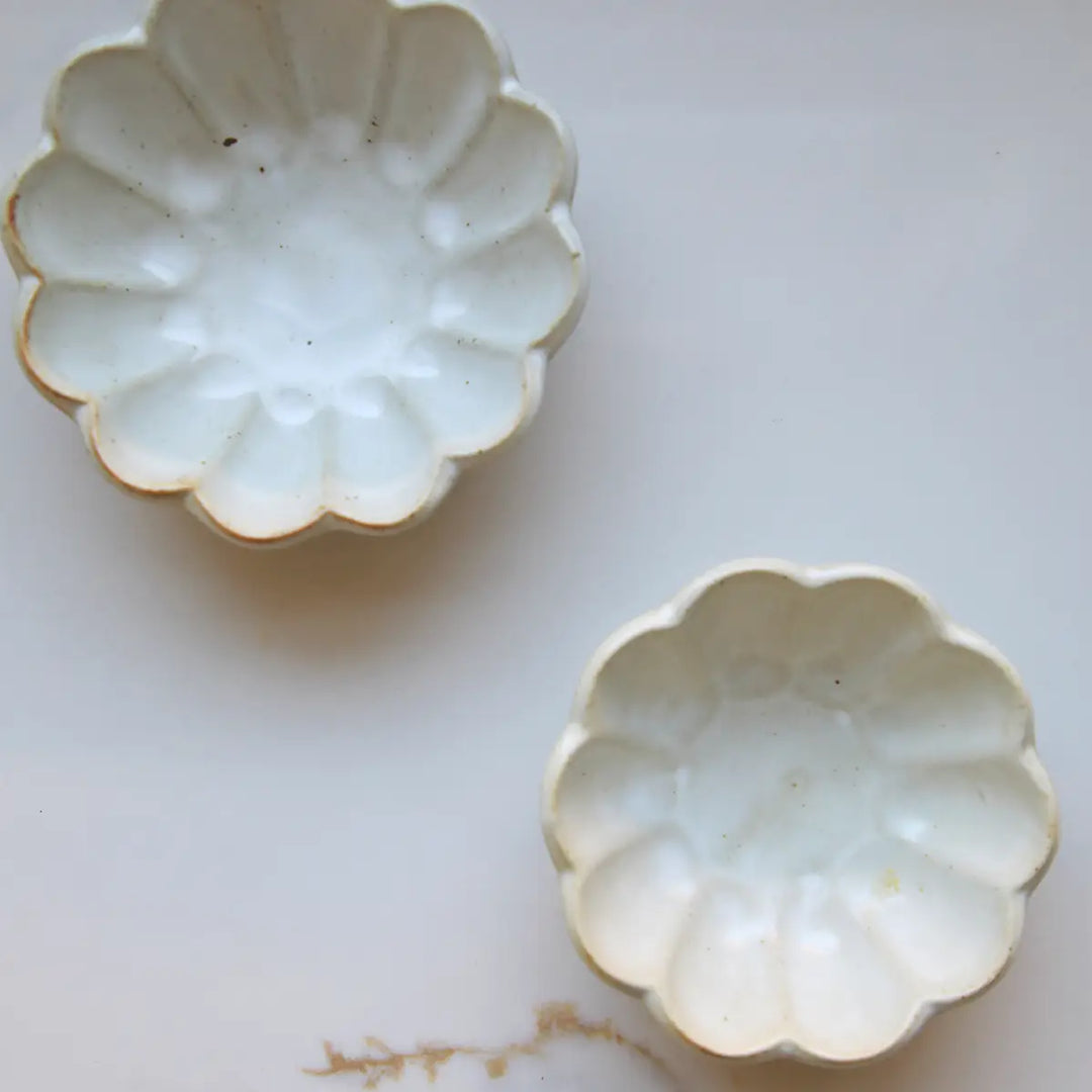 Fodory - Flower Petal Pinch Bowl
