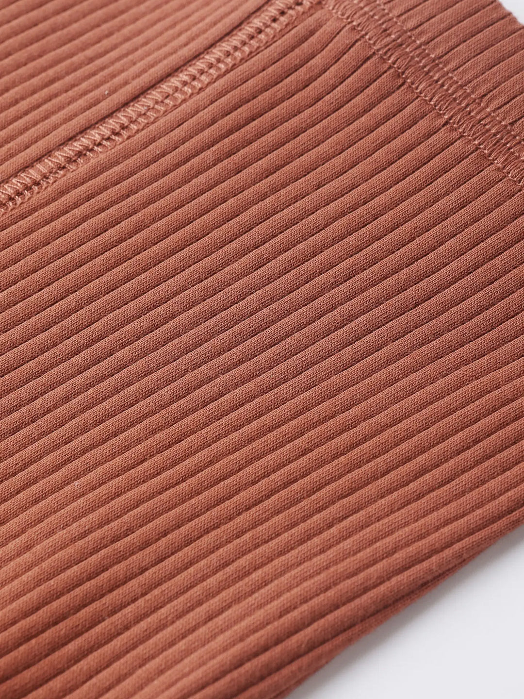 Quincy Mae – Ribbed Legging in Rusty Red