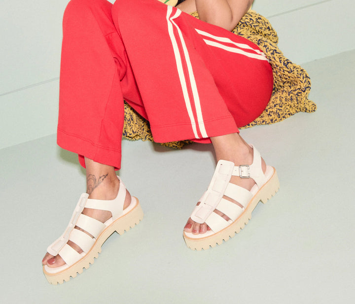 Freda Salvador – Darya Lug Sole Fisherman Sandal in Bone Calf