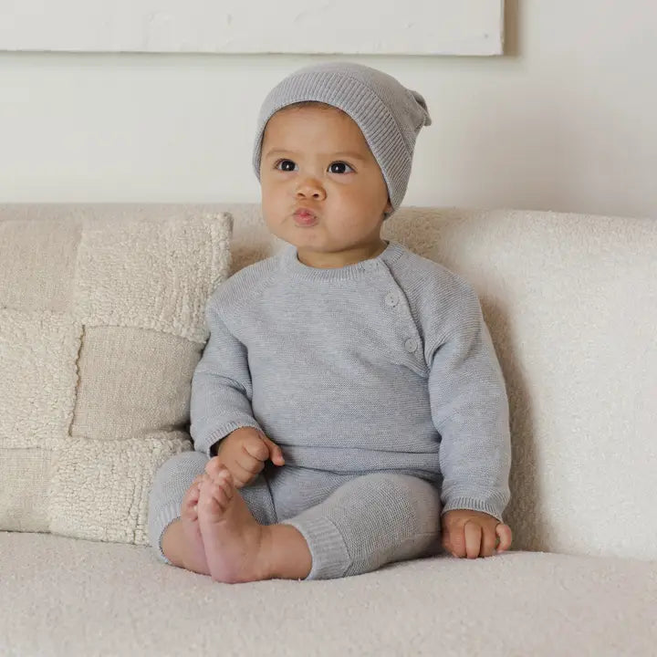 Quincy Mae – Baby Bear Beanie in Heathered Dusty Blue