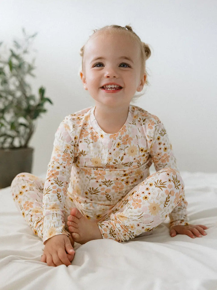 Honeycomb Goods - Two Piece Pajama Set in Flower Fields