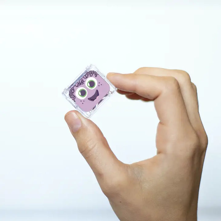Glo Pals Lumi Purple Light-Up Cubes