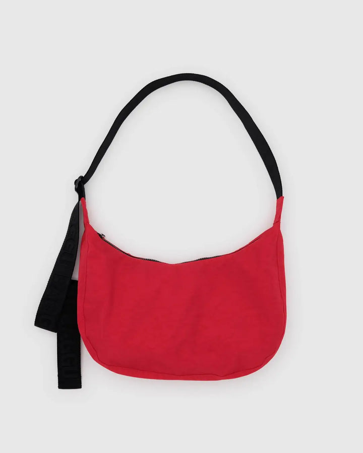 BAGGU - Medium Nylon Crescent Bag in Candy Apple