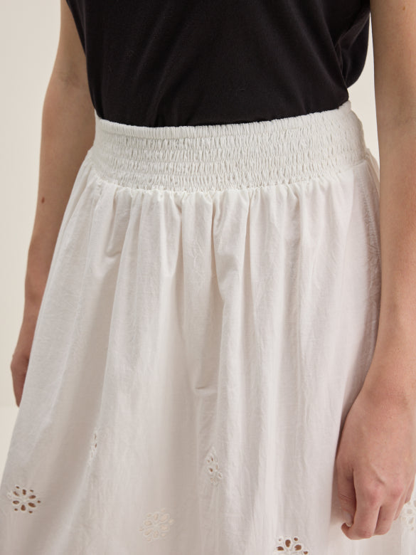 Bellerose – Dorine Midi Skirt in White Eyelet