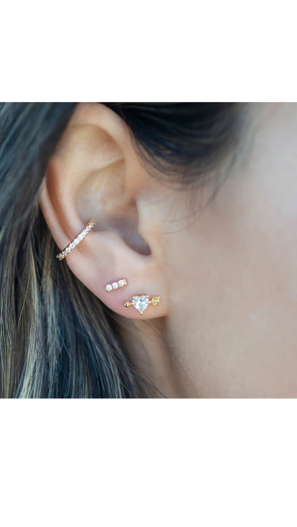Kris Nations – Bar Dash Crystal Stud Earrings in 18K Gold Vermeil