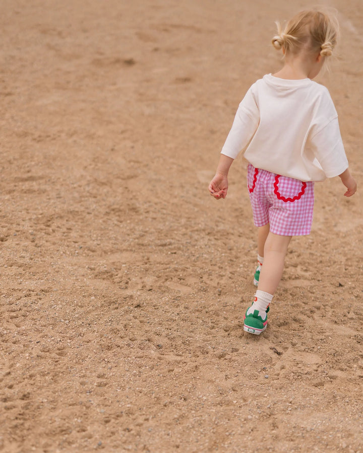 Pigeon Said Please –  Sunday Morning Shorts in Strawberry