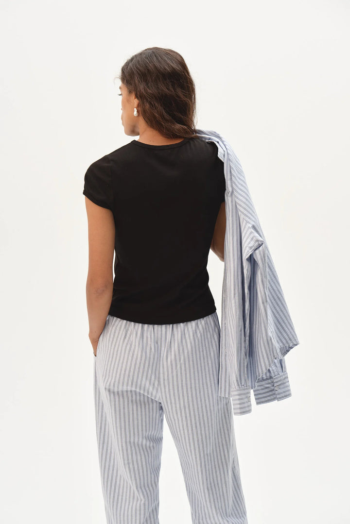Donni – Baby Rib Tee in Black