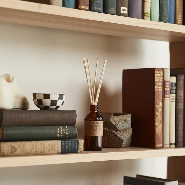 P.F Candle Co. – Teakwood & Tobacco Reed Diffuser